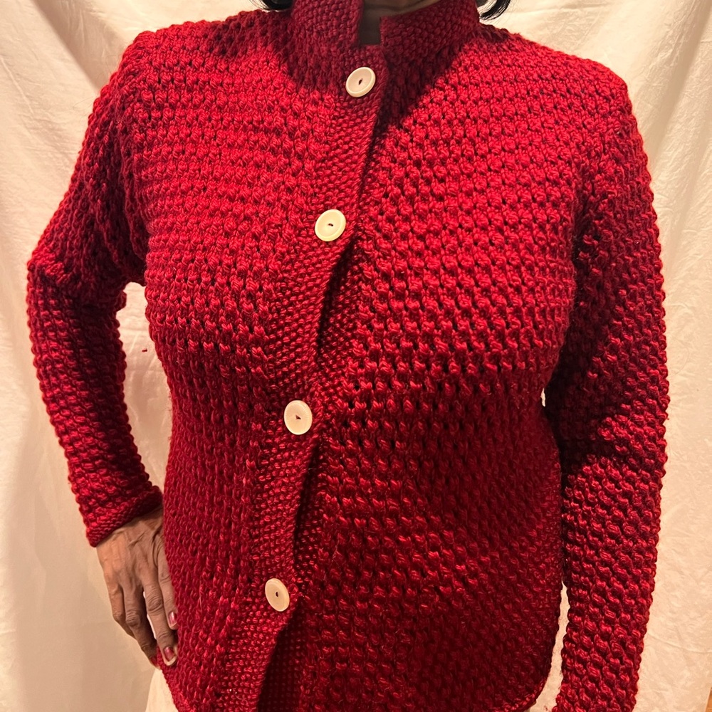 Womens red knit cardigan! Size approximately S/M